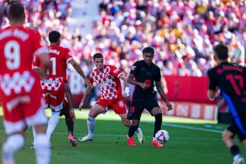 红蓝军团迎战赫罗纳，西甲巅峰对决即将上演