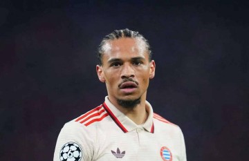 拜仁续签边路核心：萨内的合同为何引发争议？