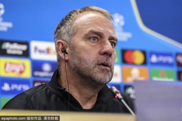 西甲德比首发预测：巴萨后防告急，西班牙人主场欲掀翻同城死敌？